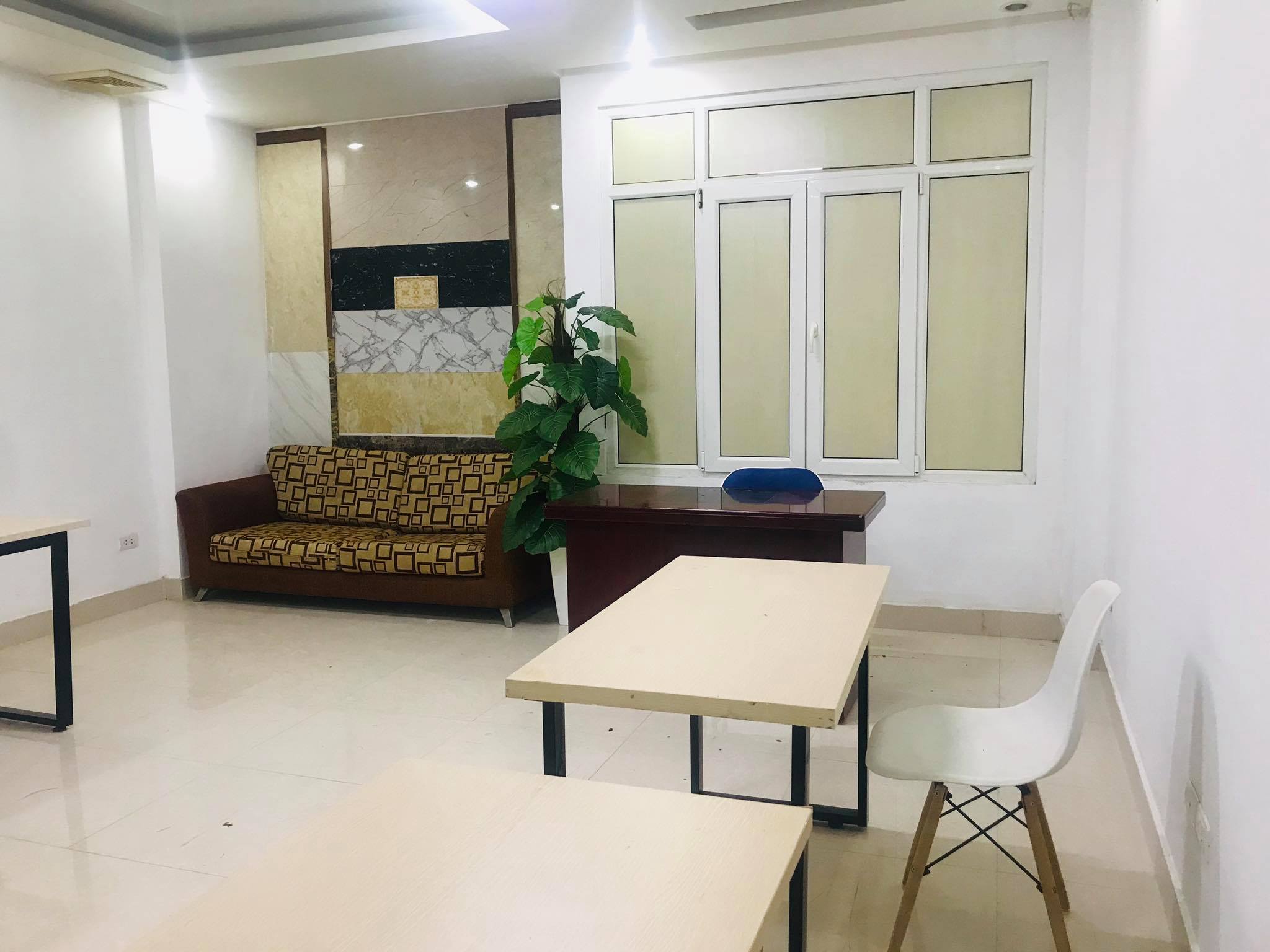 UpOffice số 25/24 Hoàng Quốc Việt, Phường Nghĩa Đô