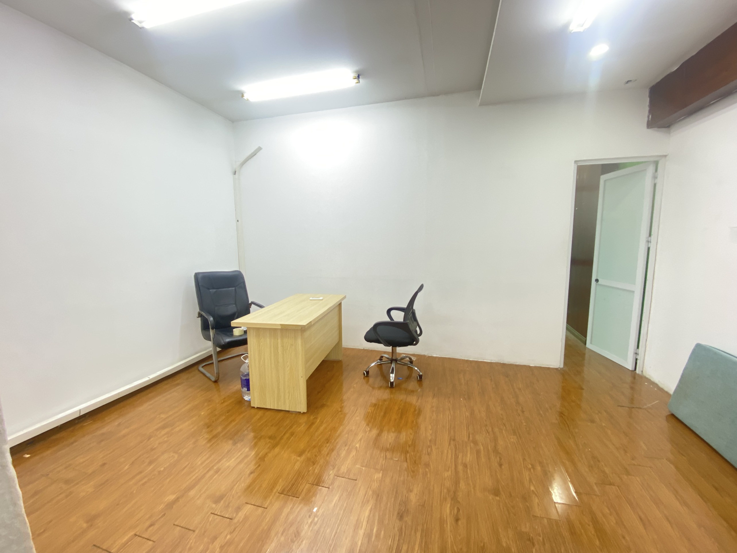 UpOffice số 25/24 Hoàng Quốc Việt, Phường Nghĩa Đô - ảnh 2
