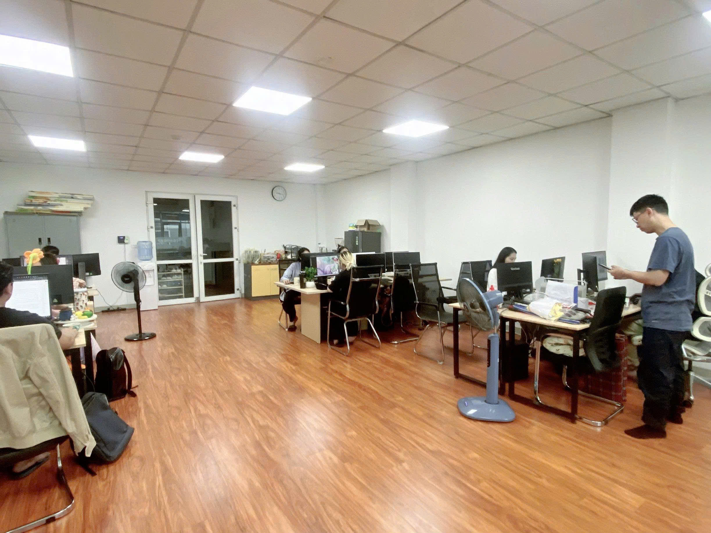UpOffice số 9/75 Trần Thái Tông, Phường Cầu Giấy, Hà Nội - ảnh 5